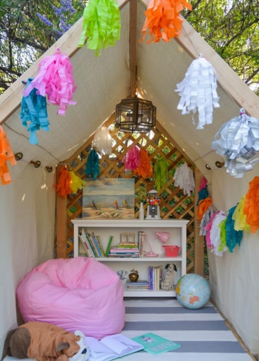 DIY Outdoor Reading Nook For Kids | Kidsomania