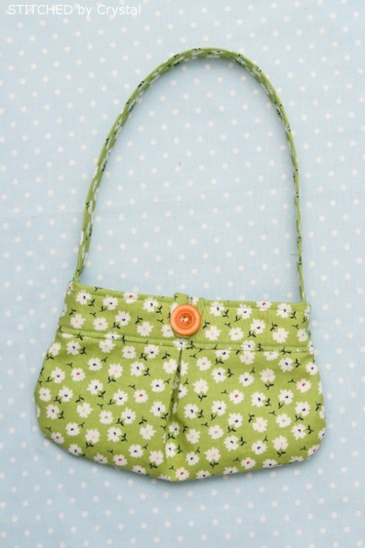 Stylish DIY Little Girl Pleated Purse To Make | Kidsomania